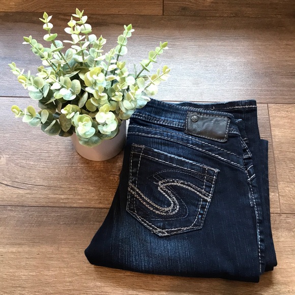 Silver Jeans - Picture 3 of 6